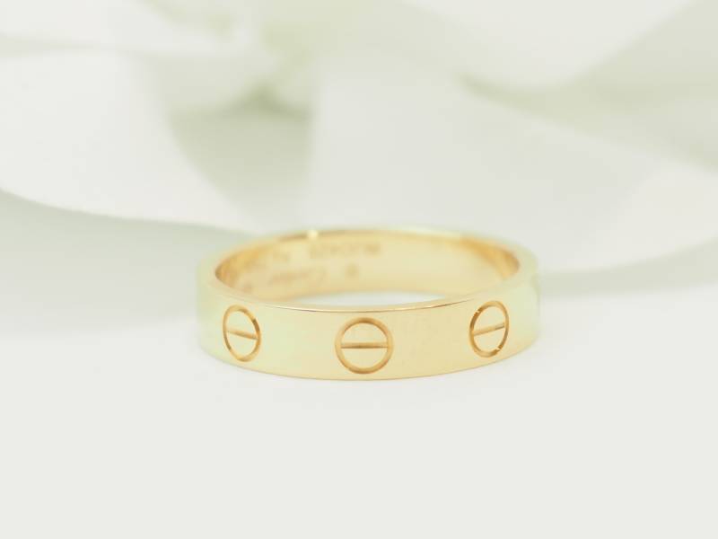 Bague Cartier Love en or jaune en vente à Marseille