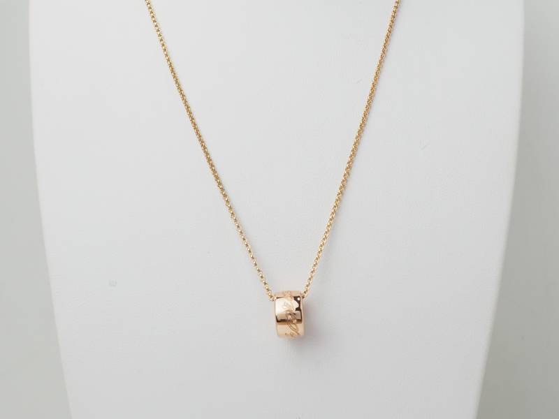 Collier Chopard en or rose et diamants