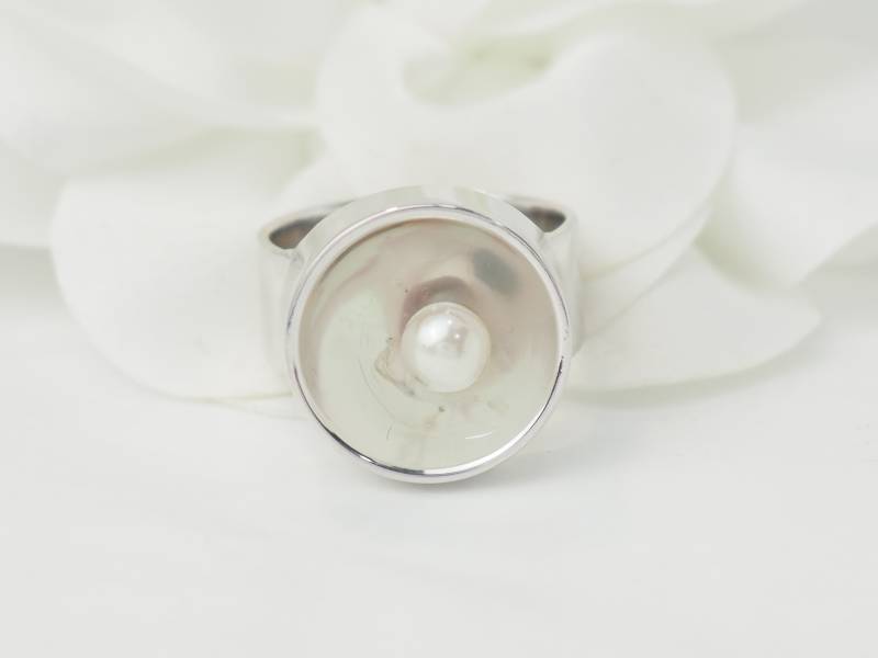 Bague Dinh Van vintage en or blanc et perle de culture en vente à Marseille - rf 33543