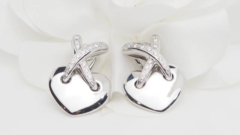 Boucles d'oreilles CHAUMET Liens  en or blanc et diamants - rf 32735